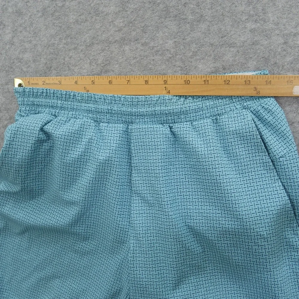 Lululemon horts Mens Small Blue Channel Cross Swim Performance Stretch